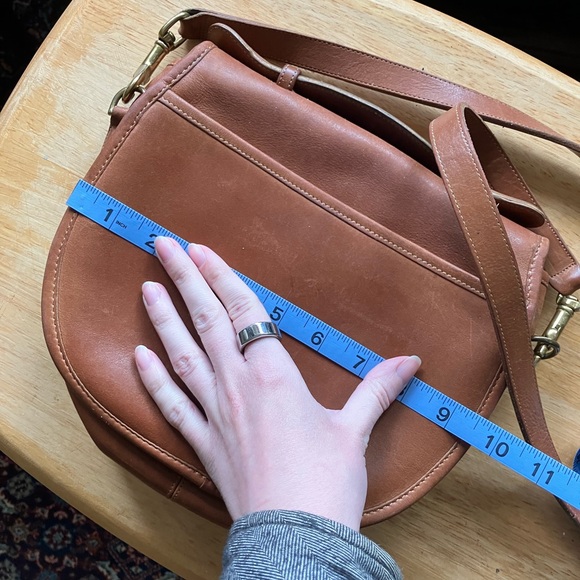 Vintage Coach Tan Leather Saddle Shoulder Bag - Picture 7 of 7